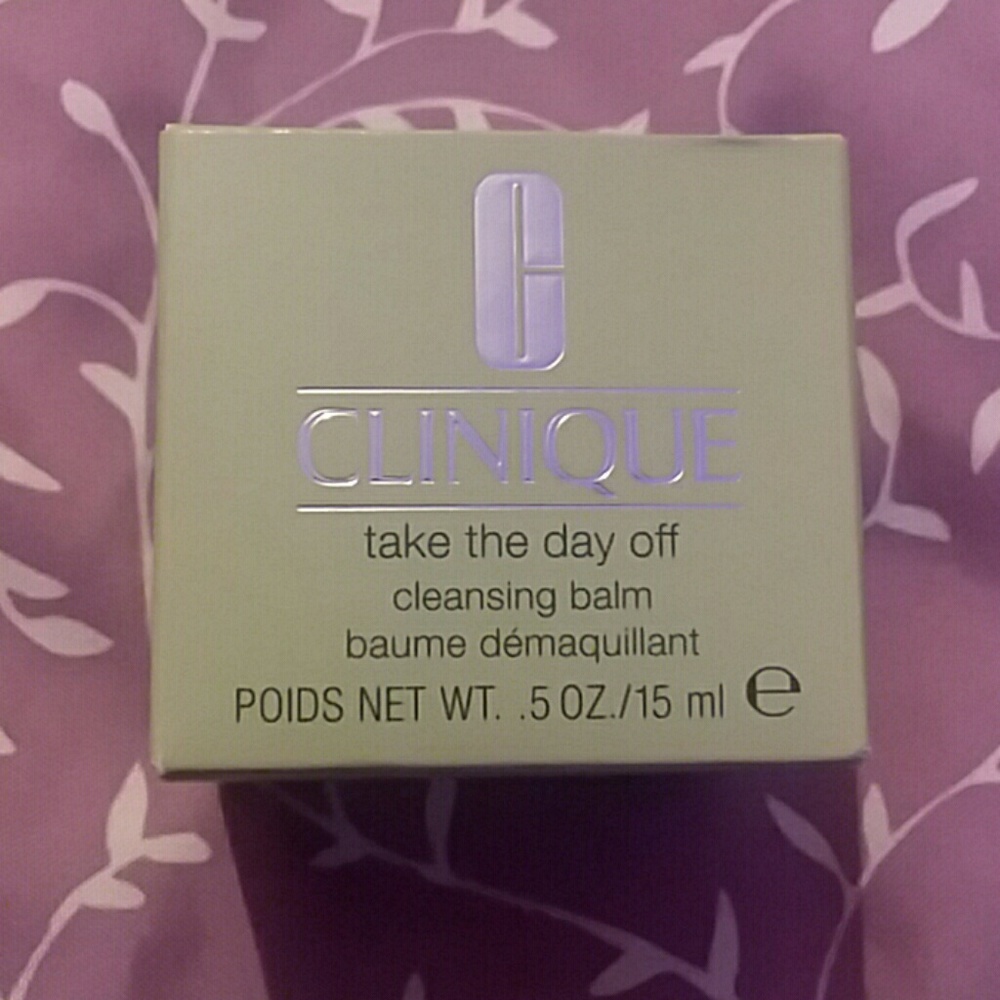 💜Clinique Cleansing Balm